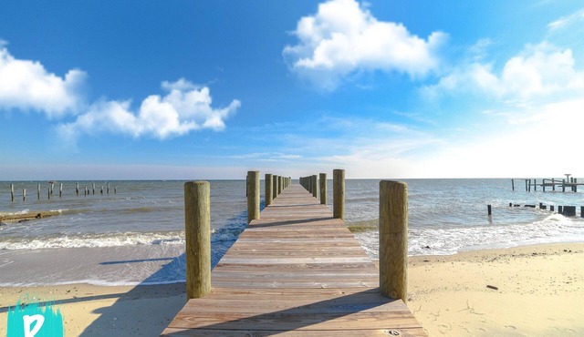 Rodo Beach Cottage - Dog Friendly Private Beach with Pier - Tesla Charger