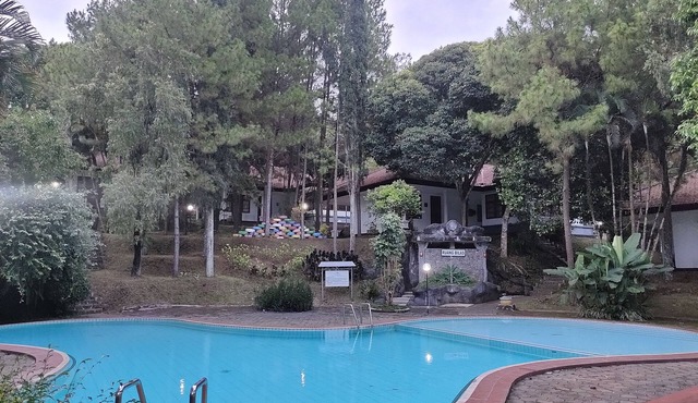 Roemah YWI