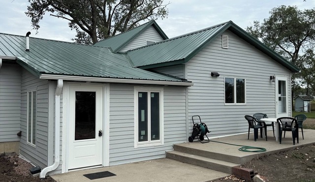 Rogers Creekside Ranch - Wessington Springs, SD - 3+ Bed, 1 Bath
