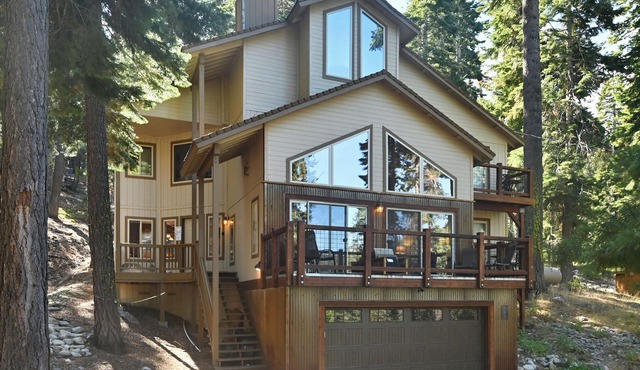 Rogers Retreat Home Rental at Fallen Leaf Lake near Tahoe