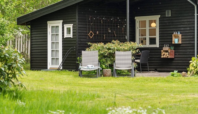 "Rohan" - 500m from the sea by Interhome