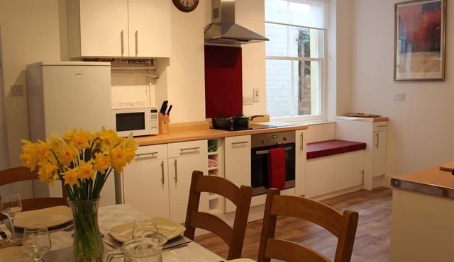 ROJOY, family friendly in Salisbury