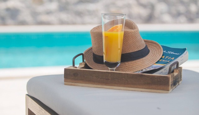 Roko Vintage- Holiday Home-Villa with pool-Podgora-Makarska