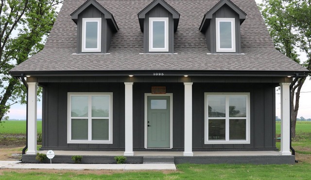 Roll Mill, Steel Bend Guest Houses: Roll Mill