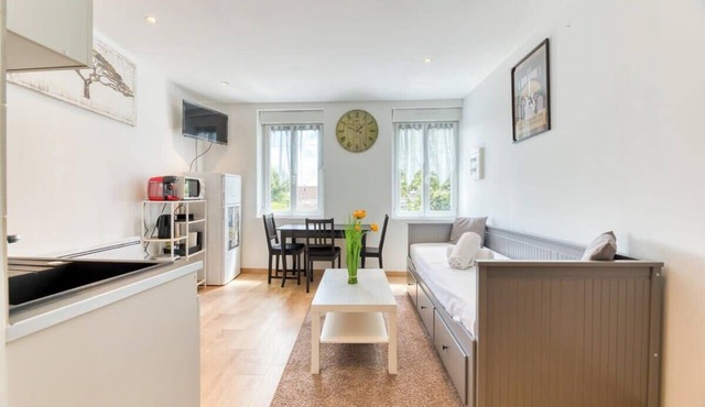 Rollin, appartement 3 personnes avec Netflix au calme !