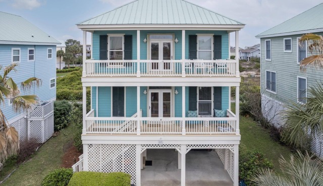 Rolling Tide - Short Walk to the Beach