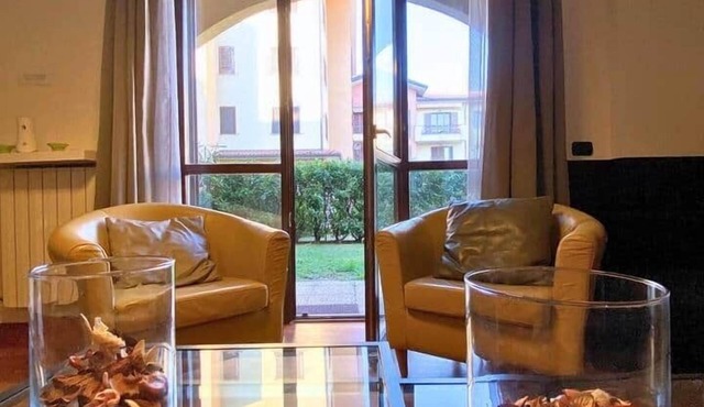 Roma 2 Apartment - THE V Collection