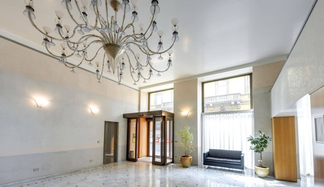 Romagnosi III - Three Bedroom Apartment, Sleeps 10