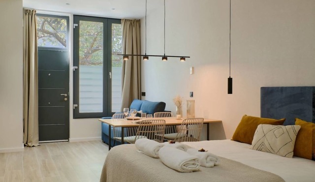 Romantic Apartment N6 Oceanografico Virkin Suites