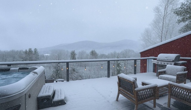 Romantic Catskill Getaway | HotTub w/Mountain View