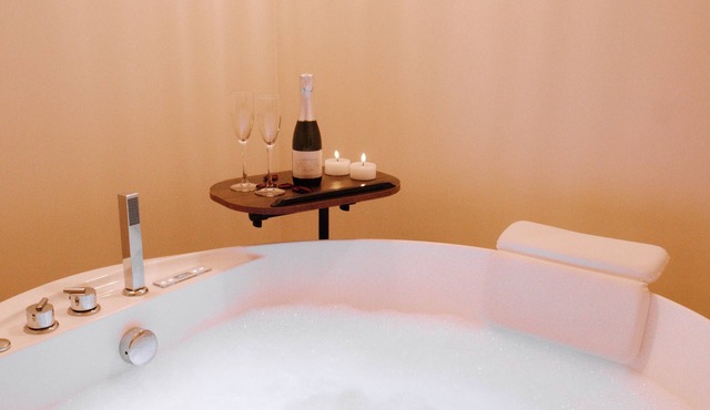 Romantic chalet - Private Jacuzzi - King size