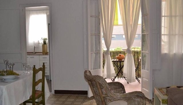 Romantic, well decorated, quiet