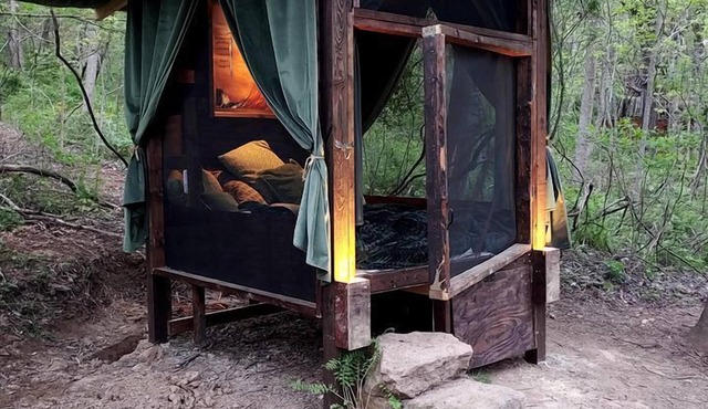 Romantic Escapes with Dinner Included in Cozy Nests for Glamping in West Baden Springs, Indiana