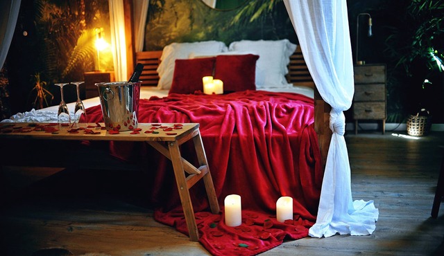 Romantic escape in the heart of the Amazon, Enjoy your life