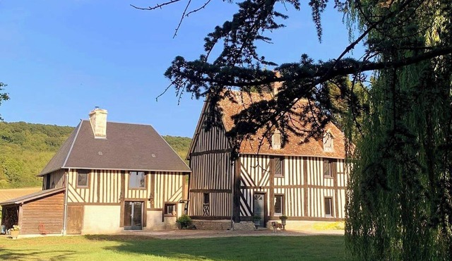 Romantic gîte for two in a green setting