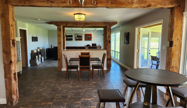 Romantic get away Winery Guest Sweet at Bergeron Est. Winery's free wine tasting