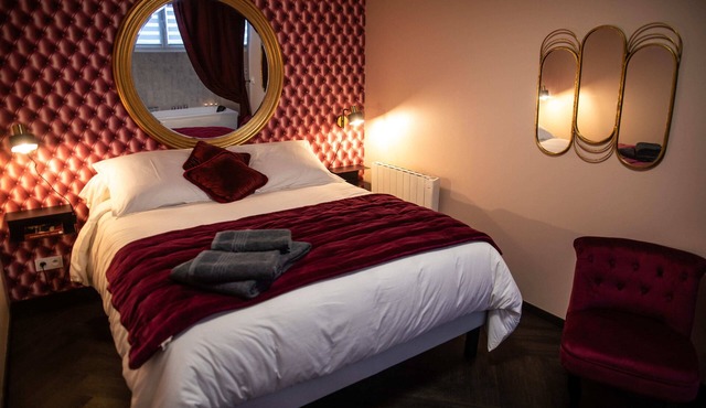 Romantic getaway suite Reflet des sens love & balneo