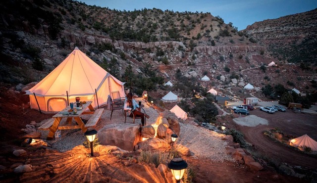 Romantic Getaway Tent on Glamping Site near Canaan Mountain Wilderness Area, Utah