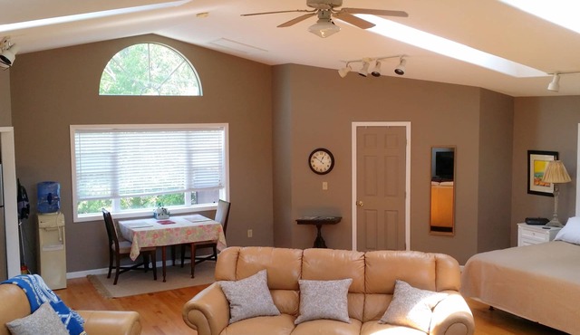 Romantic getaway! Treat yourself- you deserve it!