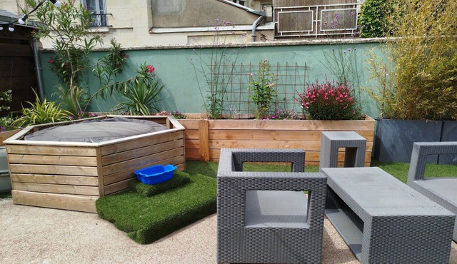 Romantic holiday rental with SPA near Saumur