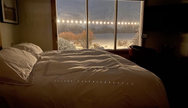 Romantic King Suite | Countryside | Pet Friendly