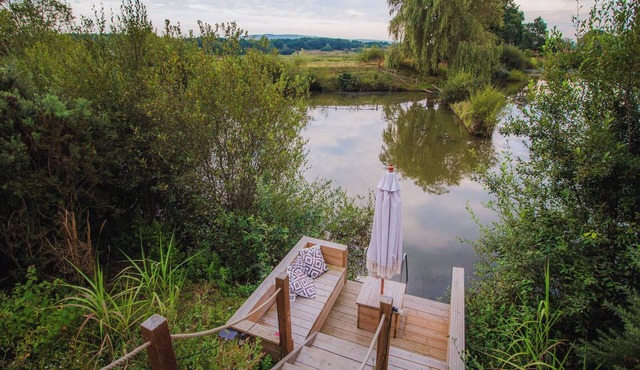 Romantic Lakeview Dome