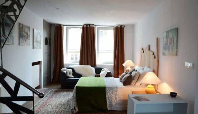 Romantic Loft Escape with Garden View & Free Parking
