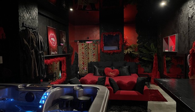 Romantic Loft Hammam Private Spa Playroom