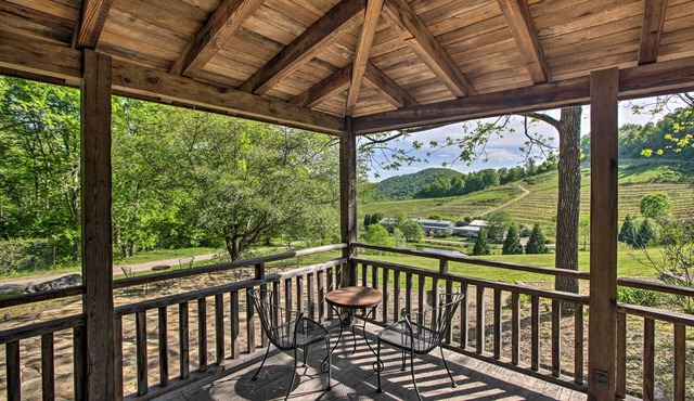 Romantic Log Cabin Escape on Delfosse Winery!