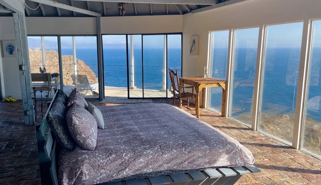 Romantic Ocean Escape w/360 Views & Ultimate Privacy