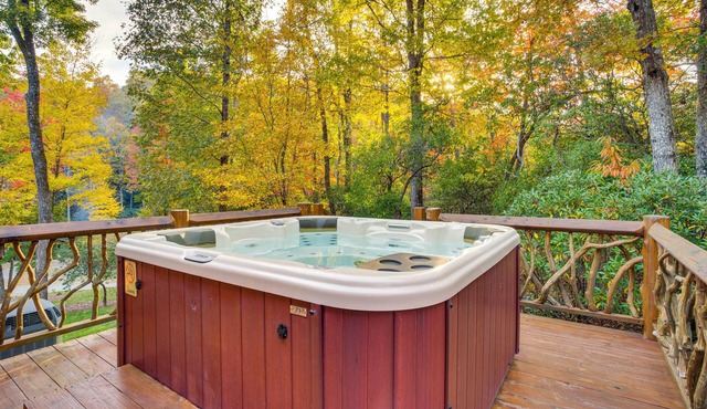 Romantic Penrose Cabin w/Pond, Trails & Hot Tub