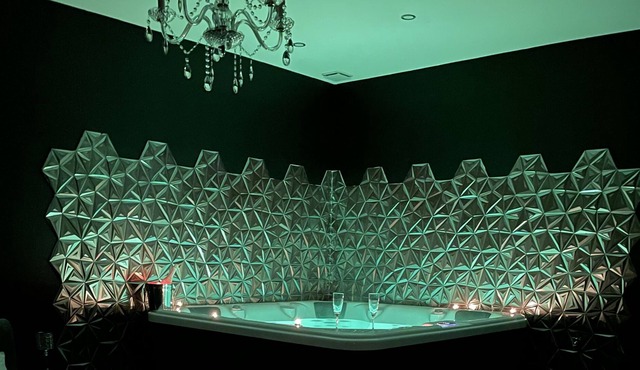 Romantic room with private jacuzzi