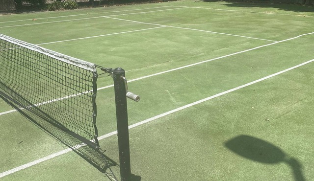 Romantic secluded villa with hot tub, tennis court and swimming pool.