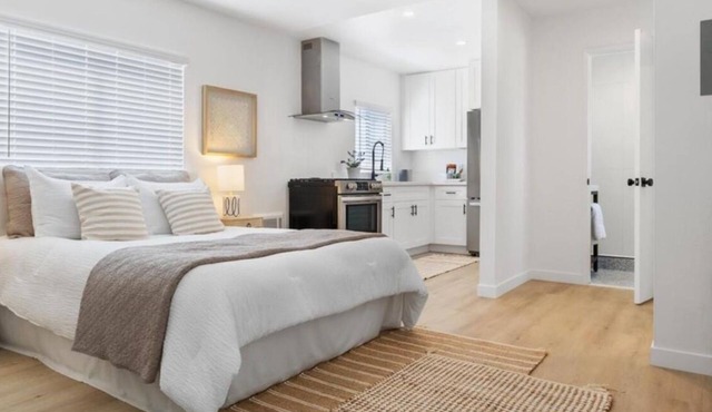 Romantic stay in Solana Beach