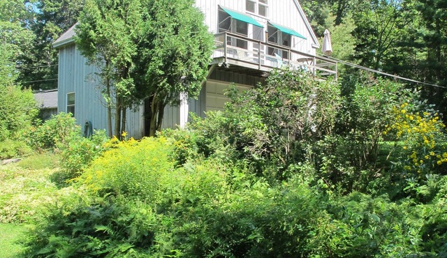 Romantic Studio with Shore Access