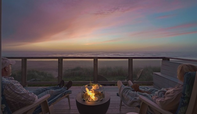 Romantic Sunset Beach Views, HotTub @pinpointstays