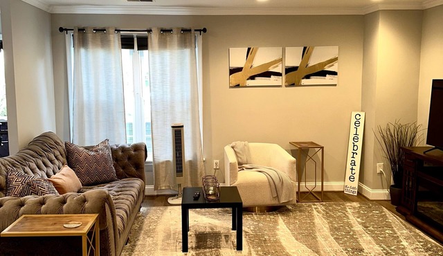 Romantic Two Bedroom Condo