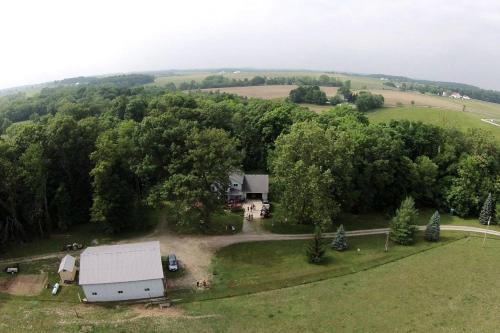 Romantic Room Rental on a Lovely Farm near Hillsboro, Ohio