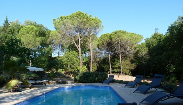 Romantic villa with pool & pool house between the Mediterranean Sea and the Gorges du Verdon