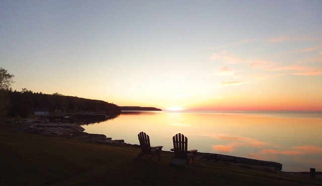 Romantic Waterfront Suite With Amazing Water Views, Hedgehog unit