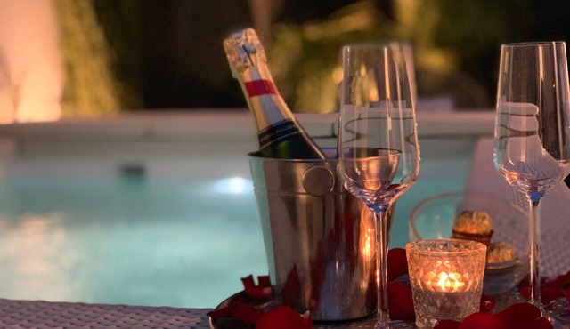 Romantic weekend in the villa des sables with private indoor jacuzzi