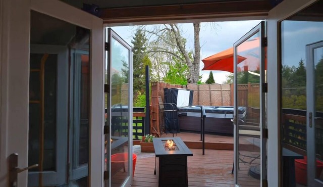 Romantic Wine Country Retreat Spa-Hot Tub & Sauna