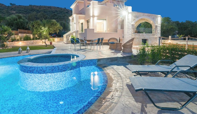 Romanza Luxury Villa