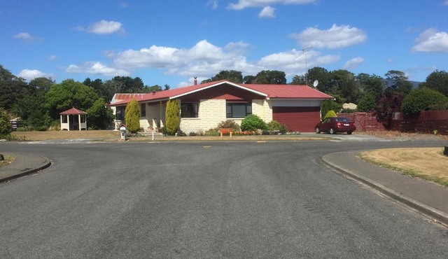 Ron and Tony's Bed & Breakfast