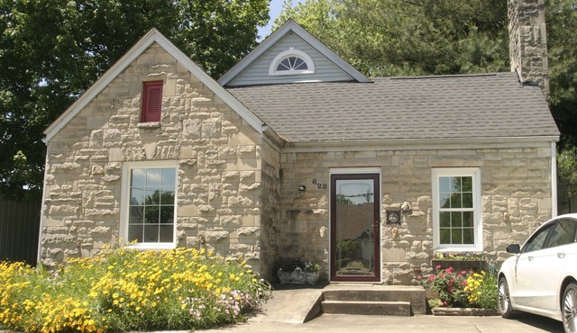 Ron & Orline's Home, park at the door & use our EV 50 amp charger