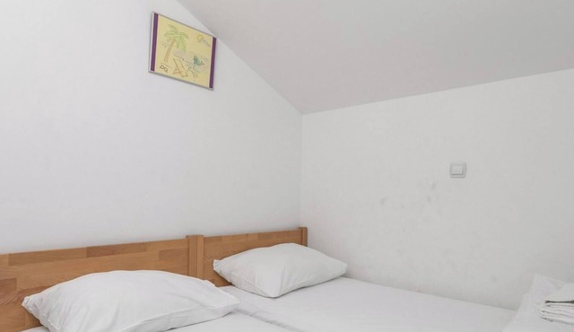 Rona apartment Goran 1
