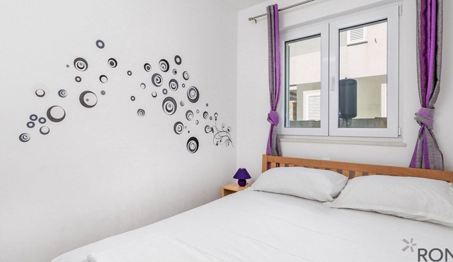 Rona Apartment Goran 2