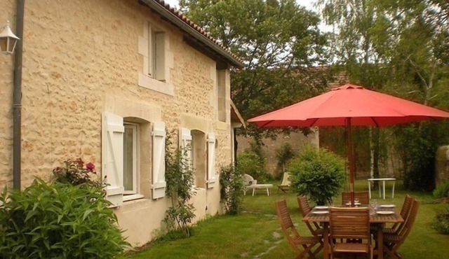 Ronsard - Bonnes - Gîte