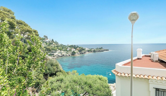Rooftop Azur With Sea View, Cap D'ail, France