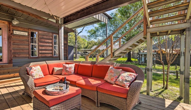Rooftop Deck + Lake Cabin w/Swim-Dock